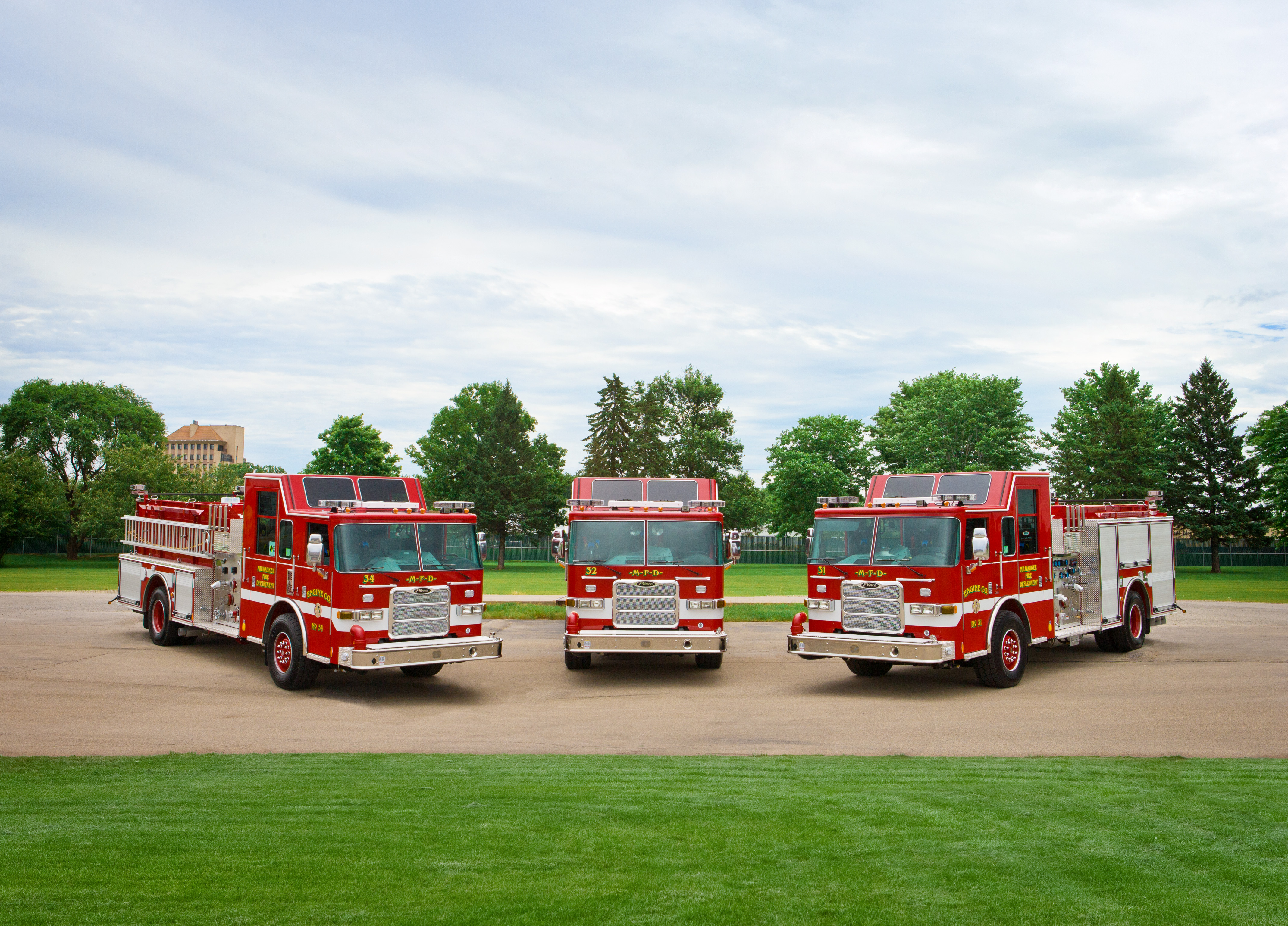 Milwaukee Fire Department – Reliant Fire Apparatus 